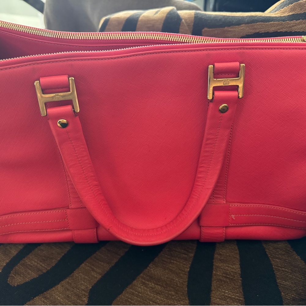 MCM Vibrant Pink Shoulder Bag with Gold Accents with COA - Picture 12 of 16